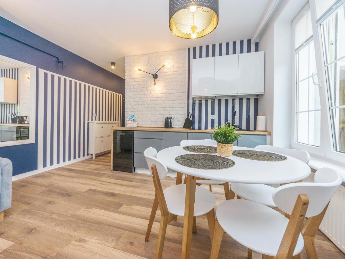 Glow Apartments, Apartament Dluga 69 Gdańsk Buitenkant foto